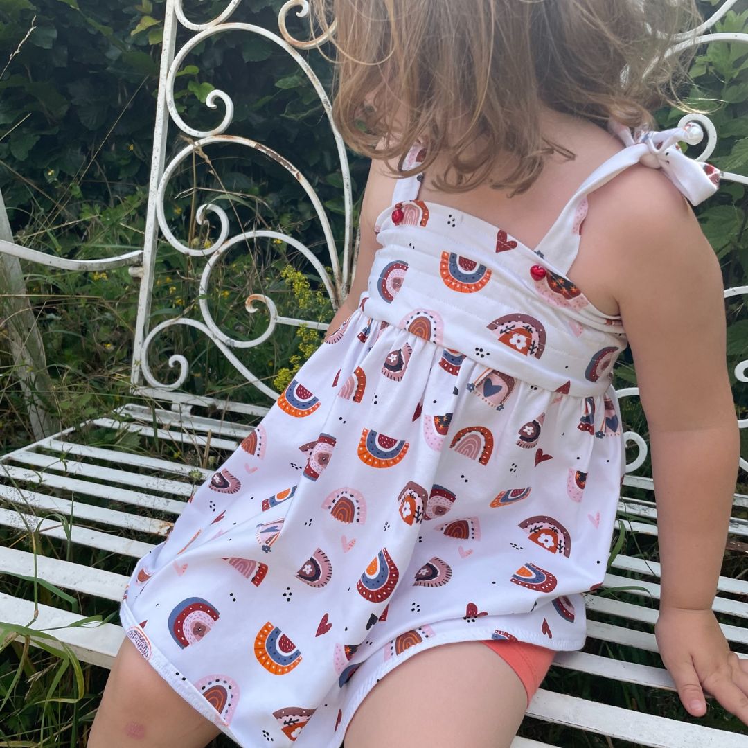 Jersey Regenbogen und Herzen | Weiß