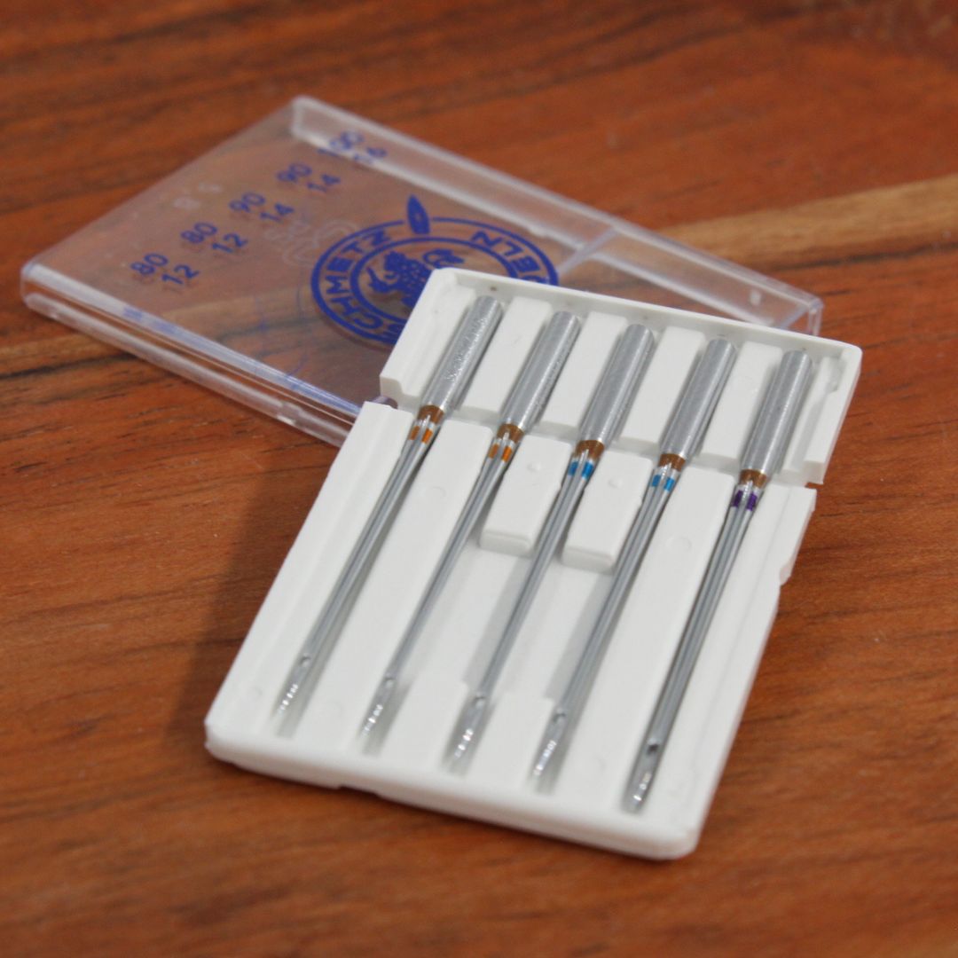 Schmetz Leder-Nadel geeignet für Haushaltsnähmaschinen mit Flachkolben