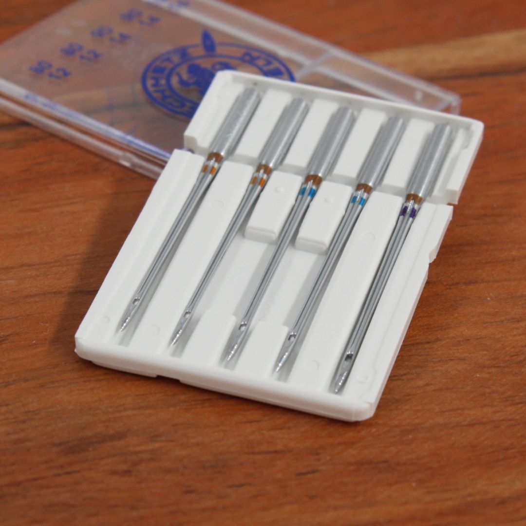 5er Pack Schmetz Leder-Nadeln in verschiedenen Stärken für unterschiedliche Lederarten