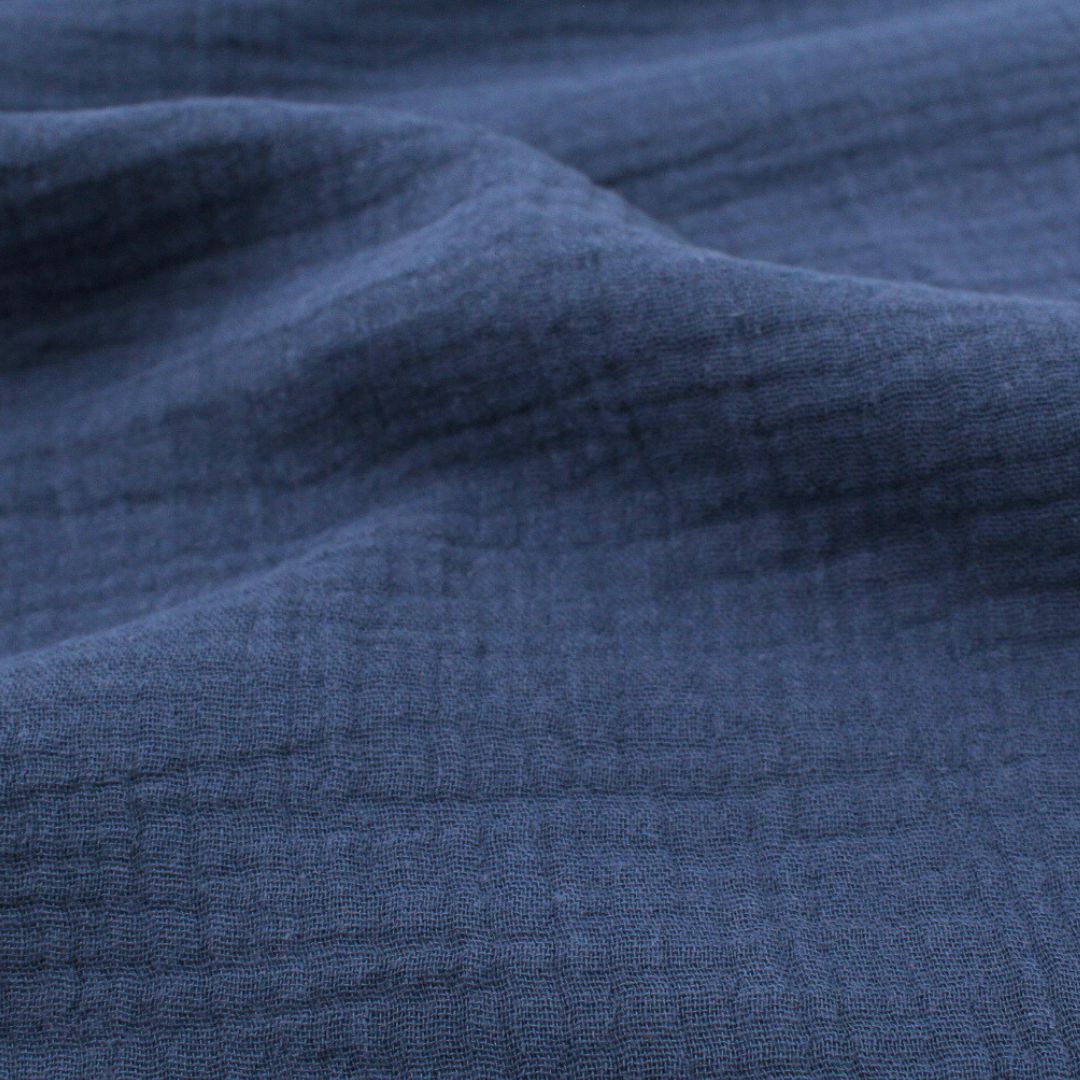 Musselinstoff in Jeansblau – Stoffbreite ca. 135 cm, weiche Double Gauze Qualität