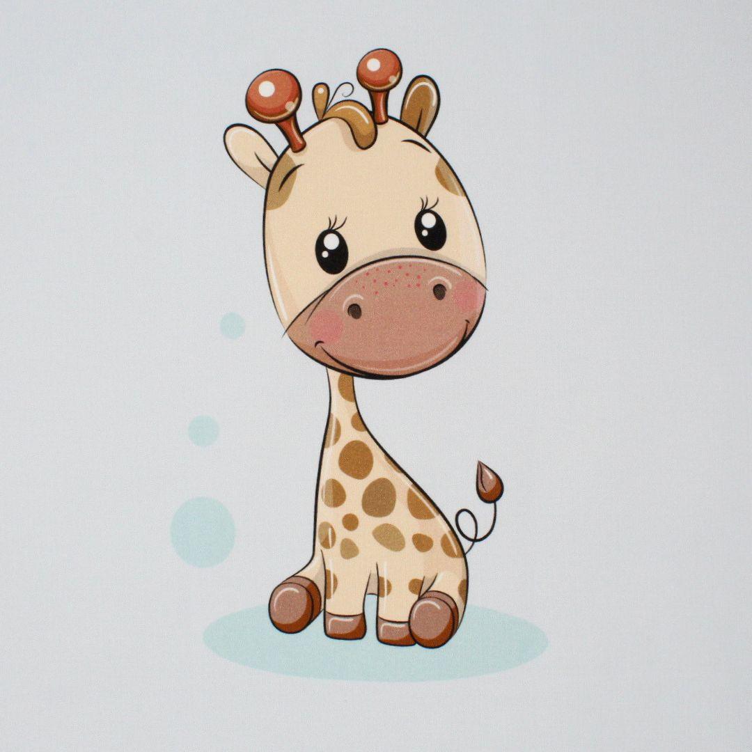 Baumwollpanel Giraffe Blau: Detailaufnahme des Baumwollpanels mit Giraffen-Motiv auf blauem Hintergrund, ideal für Nähprojekte.