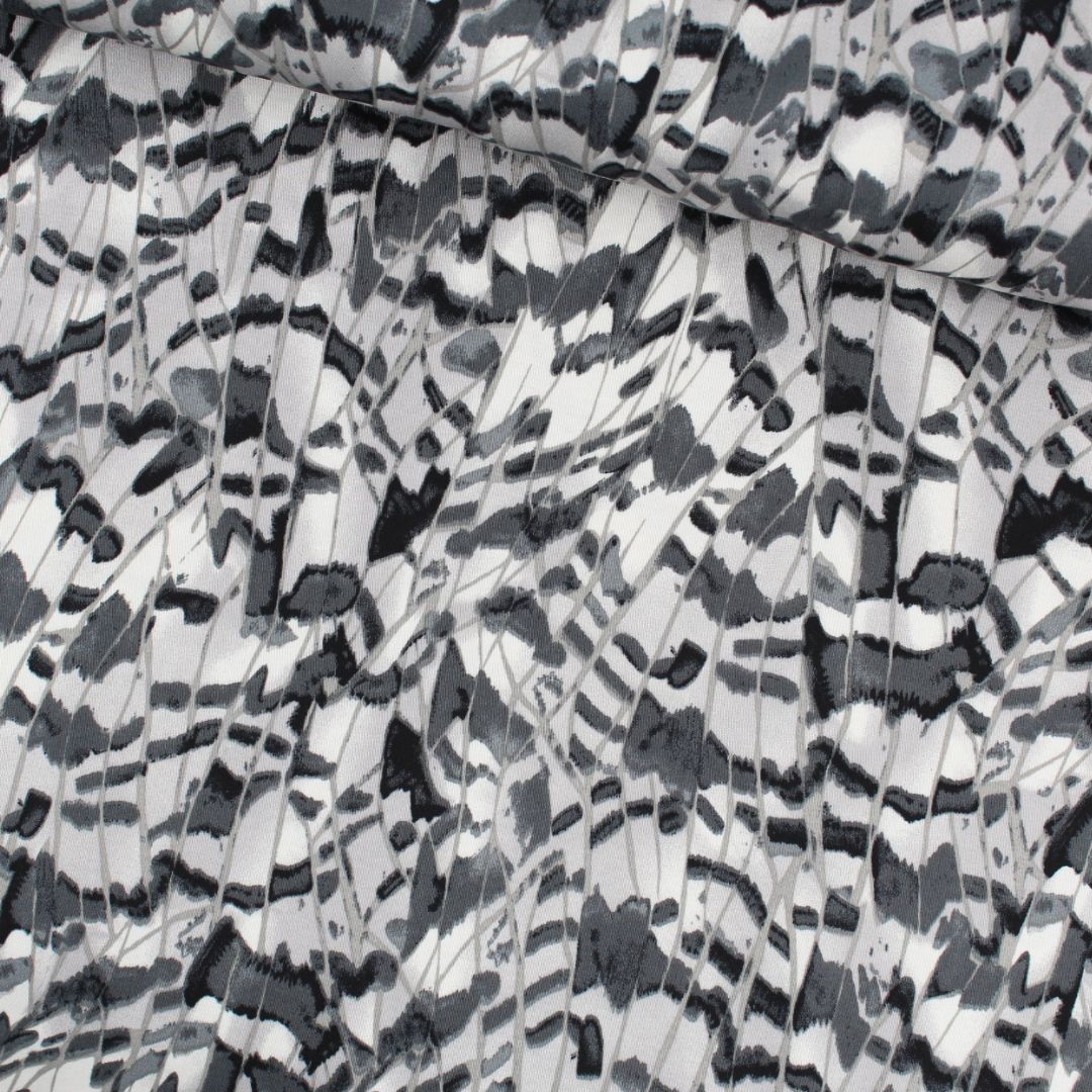 Satin Viskose Drapierung – Eleganter Stoff mit weichem Fall, perfekt für Kleider, Röcke, Tuniken und stilvolle Accessoires.