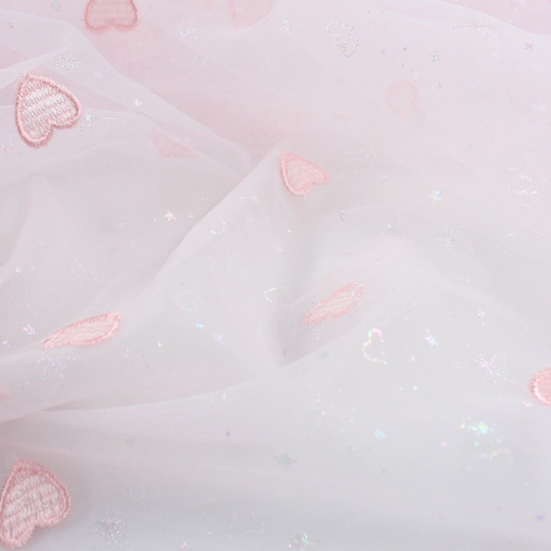Feiner Tüllstoff mit glitzernden Herzen und Sternen, transparent, ideal für Röcke, Kleider und Dekoration | Hellrosa