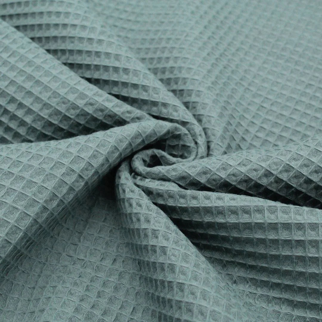 Nahaufnahme Waffelpique in Altgrün