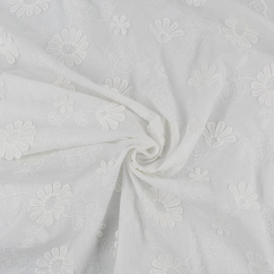 Baumwollstoff mit gestickten 3D - Blumen | Weiß - Stofftime