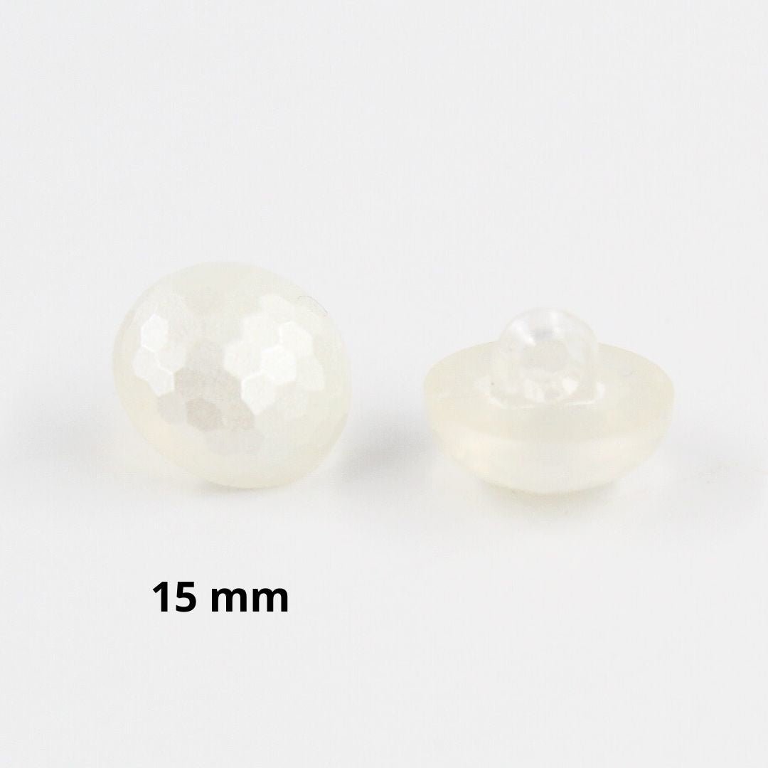 Facettierter Knopf in Perlenoptik - Stofftime
