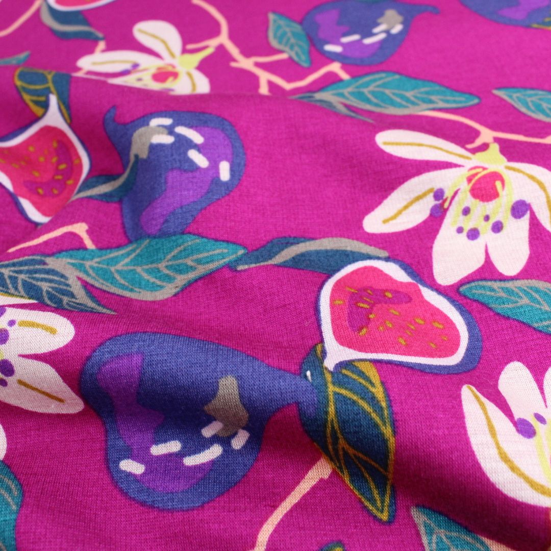 Kuschelsweat Stoff – Feigen und Blumen | Lila - Stofftime