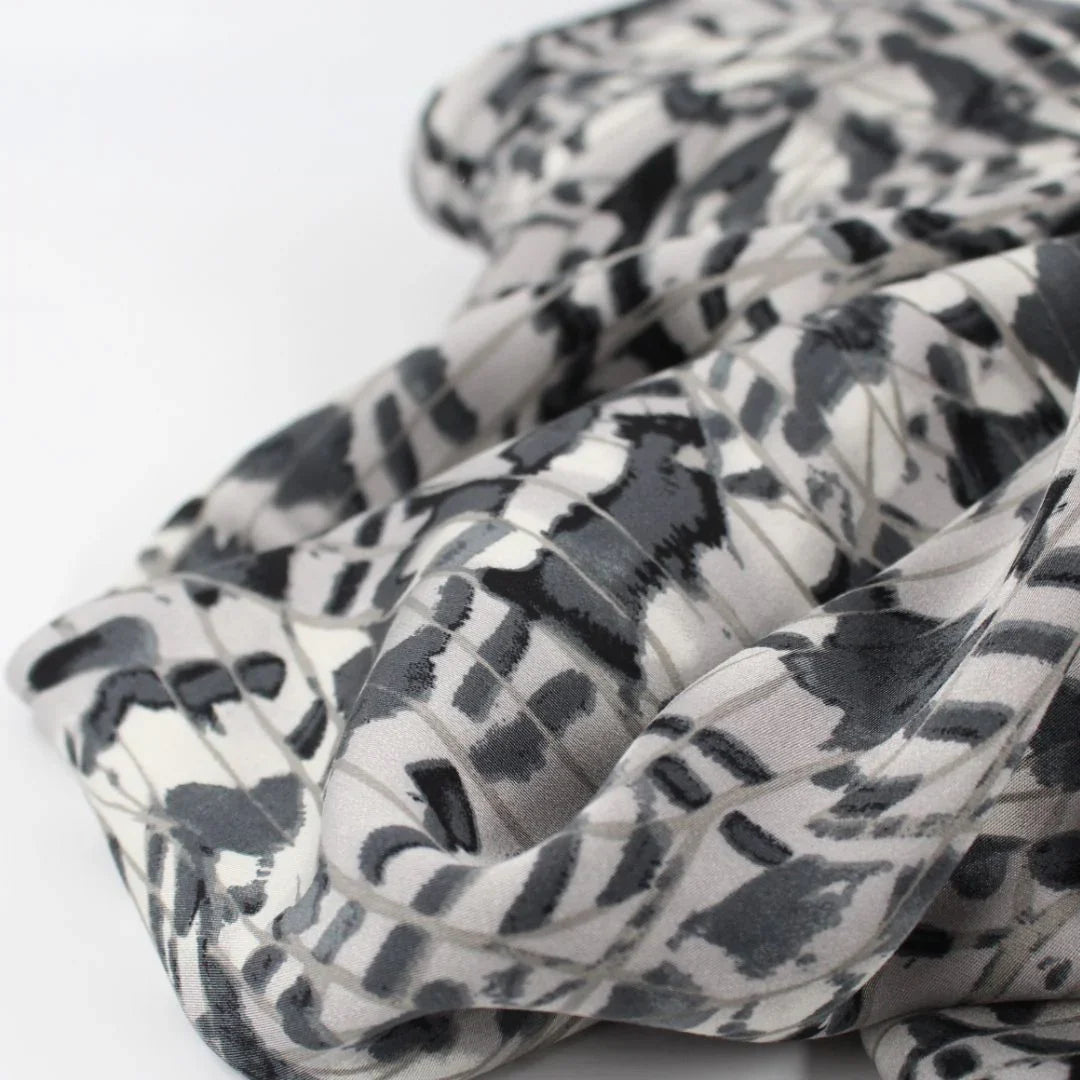 Satin Viskose Federn | Grau - Stofftime