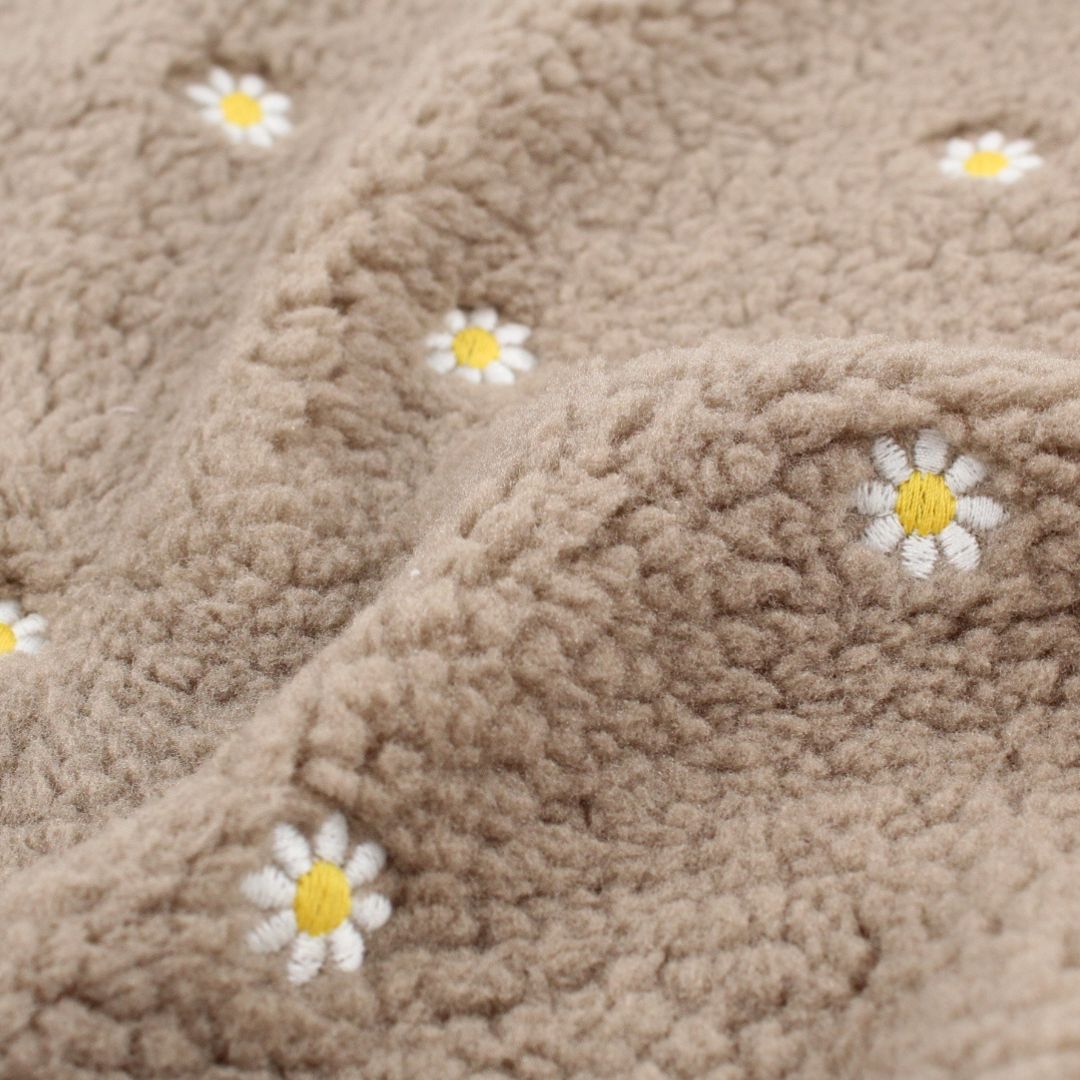 Teddyplüsch Bouclé | Kleine gestickte Blumen - Stofftime