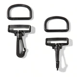 Prym Karabinerhaken Set mit 4 schwarzen Kunststoffhaken, 40 mm, ideal für vielseitige Befestigungen in Taschen, Rucksäcken und DIY-Projekten.