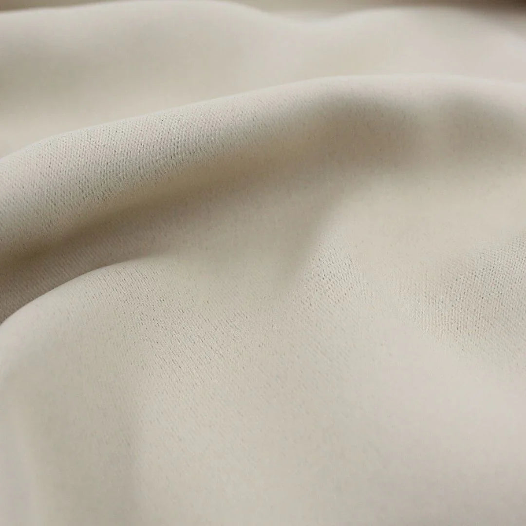 Detailaufnahme Vorderseite Verdunkelungsstoff in Sand