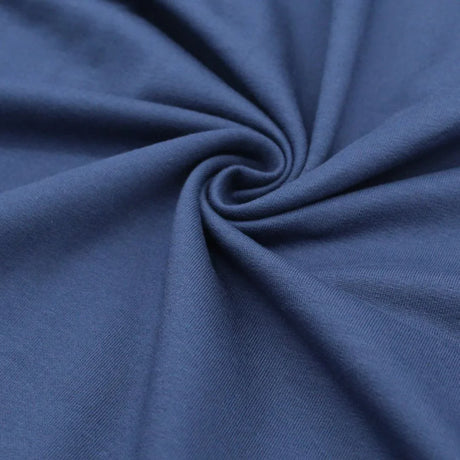Detailansicht des nicht angerauten French Terry-Stoffs, ideal für die Herstellung von Sweatshirts und Freizeitkleidung.