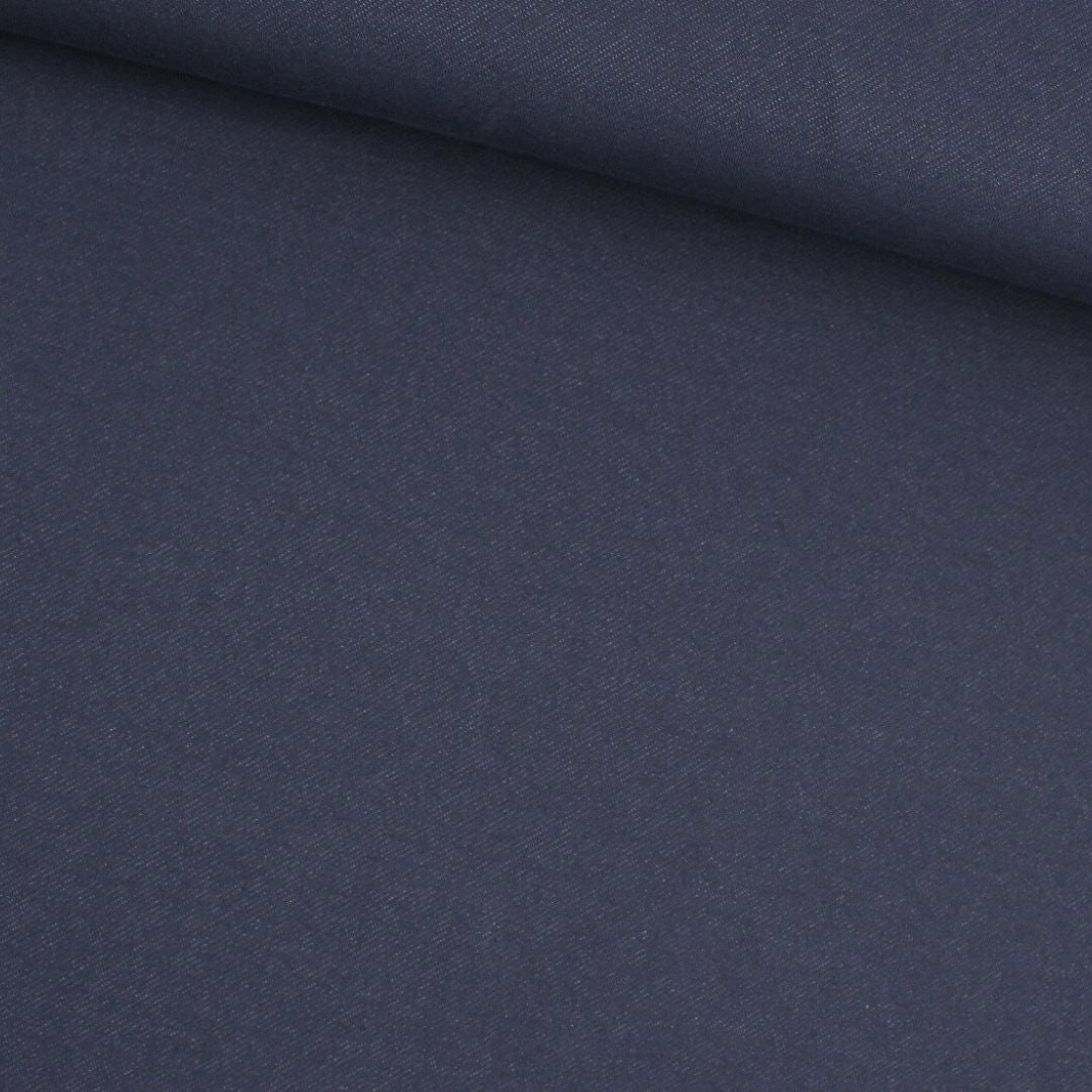Jersey Stoff in Jeansoptik als Meterware – Detailaufnahme der Struktur und Farbe | Indigo