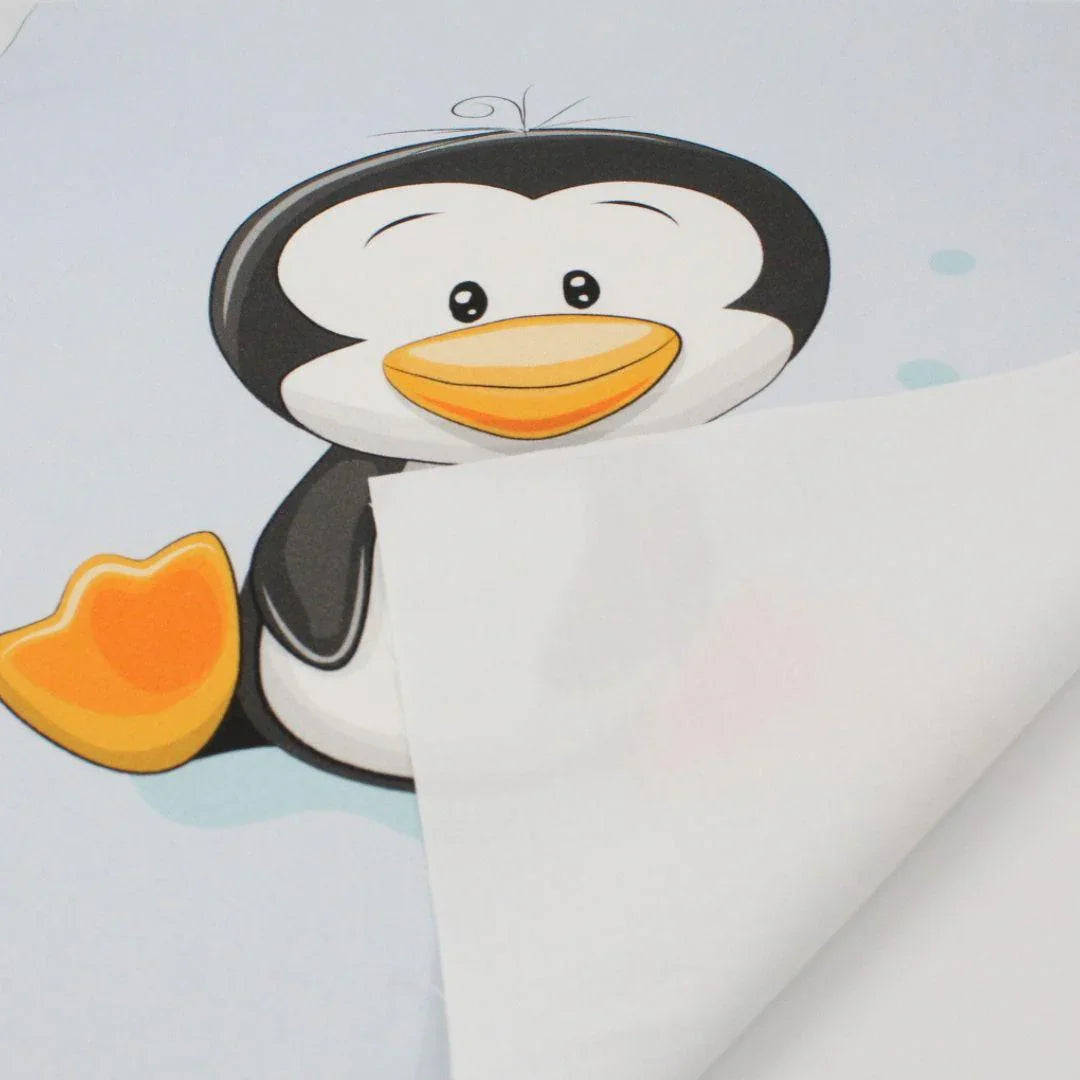 Oeko-Tex Baumwollstoff Pinguin Blau: Zertifizierter, schadstofffreier Stoff für Babys und Kinder.