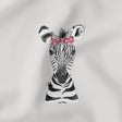 Weiches Jersey Panel mit Zebra-Motiv und rosa Schleife auf grauem Hintergrund für Kinderkleidung.