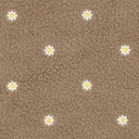 Teddystoff mit gestickten Blumen