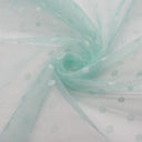 Weicher Tüll in Mint mit kleinen Punkten