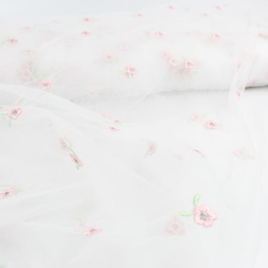 Tüllstoff mit gestickten rosa Blumen, 120 cm breit, 100 % Polyamid, leichte Meterware
