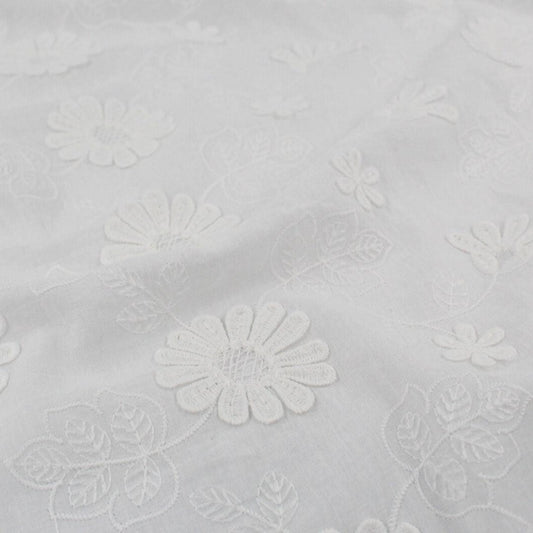 Baumwollstoff mit gestickten 3D - Blumen | Weiß - Stofftime