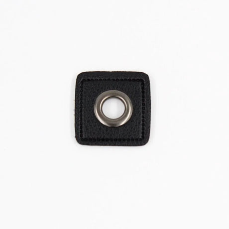 Ösen auf Kunstleder – Quadrat | 8 mm - Stofftime